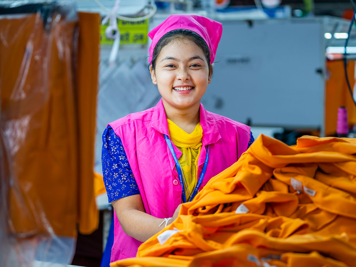 Soutenir les femmes travaillant dans l'industrie de l'habillement